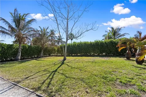 924 SE Dolphin Drive Stuart FL 34996