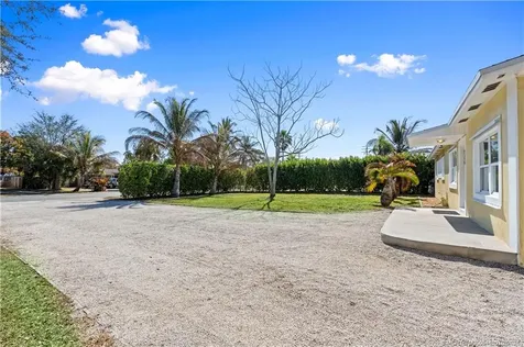 924 SE Dolphin Drive Stuart FL 34996