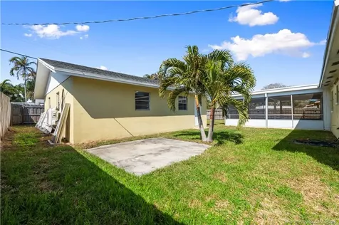 924 SE Dolphin Drive Stuart FL 34996