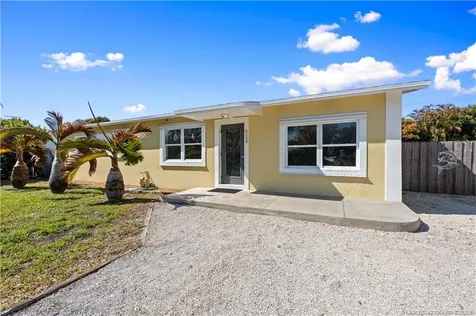 924 SE Dolphin Drive Stuart FL 34996