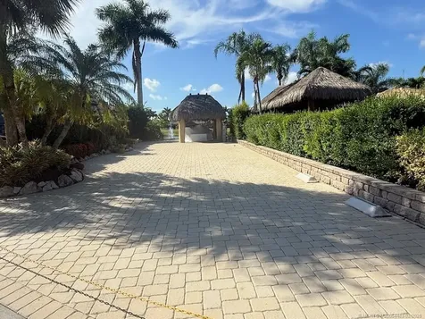 348 NW Boundary Drive Port St Lucie FL 34986