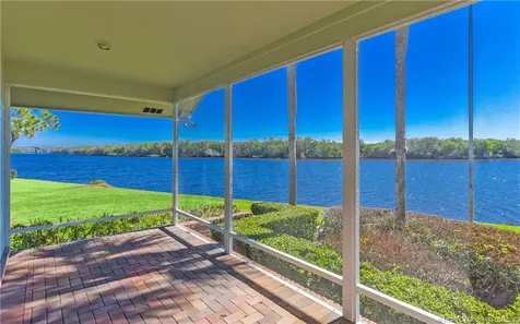 525 SW Perth Place Palm City FL 34990