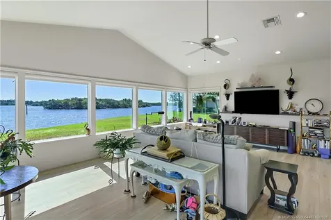 525 SW Perth Place Palm City FL 34990