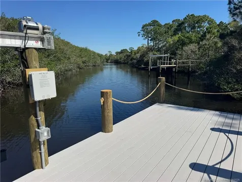 279 SE Via Bisento Port St Lucie FL 34952