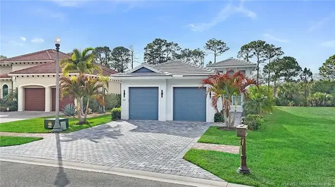 279 SE Via Bisento Port St Lucie FL 34952