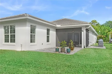 279 SE Via Bisento Port St Lucie FL 34952
