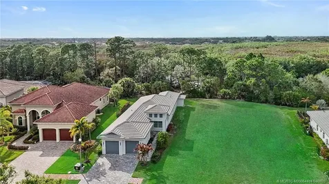 279 SE Via Bisento Port St Lucie FL 34952