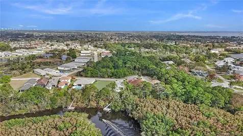 279 SE Via Bisento Port St Lucie FL 34952