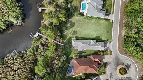 279 SE Via Bisento Port St Lucie FL 34952