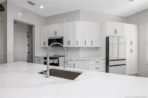 2504 SW Brookwood Lane Palm City FL 34990