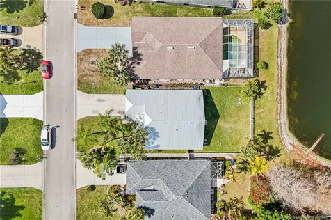 713 NW Waterlily Place Jensen Beach FL 34957