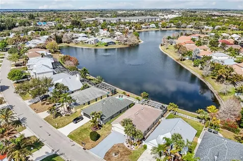 713 NW Waterlily Place Jensen Beach FL 34957