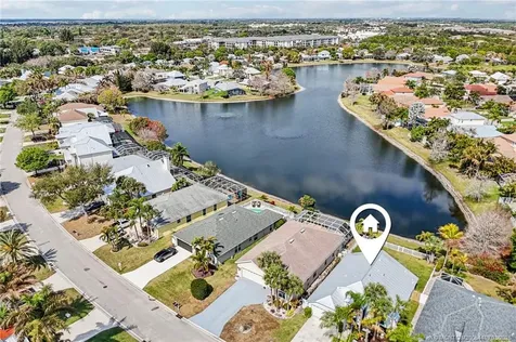 713 NW Waterlily Place Jensen Beach FL 34957