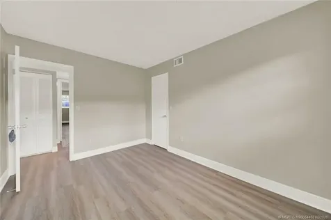 2950 SE Ocean Boulevard Stuart FL 34996