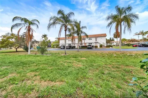 2950 SE Ocean Boulevard Stuart FL 34996