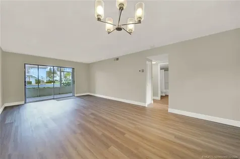 2950 SE Ocean Boulevard Stuart FL 34996