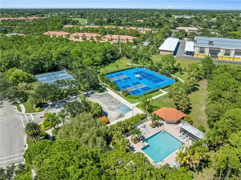 4981 SE Devenwood Way Stuart FL 34997