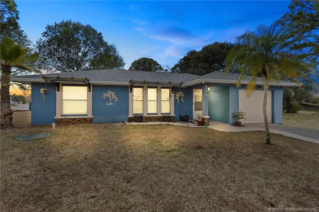 202 SW Voltair Terrace Port St Lucie FL 34984