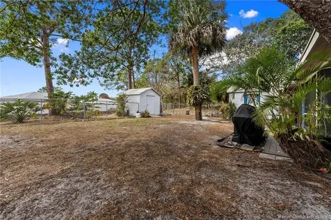 202 SW Voltair Terrace Port St Lucie FL 34984