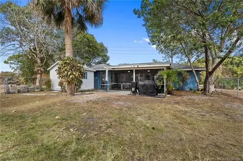 202 SW Voltair Terrace Port St Lucie FL 34984