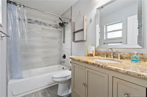 202 SW Voltair Terrace Port St Lucie FL 34984