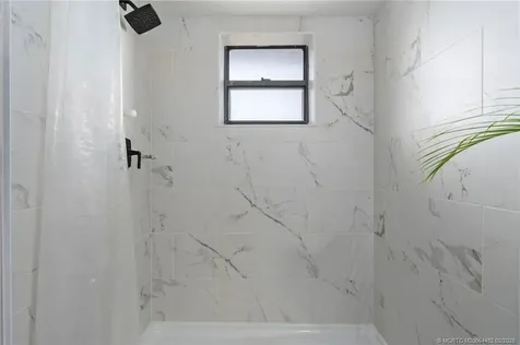 202 SW Voltair Terrace Port St Lucie FL 34984