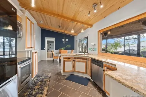 202 SW Voltair Terrace Port St Lucie FL 34984