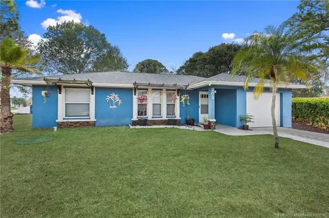 202 SW Voltair Terrace Port St Lucie FL 34984
