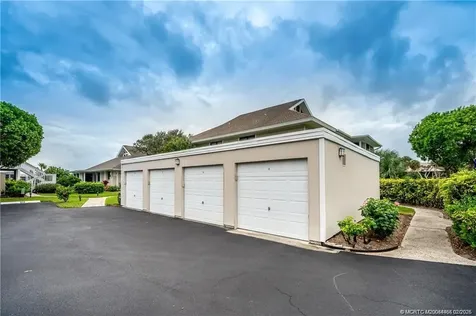 310 NE Golfview Circle Stuart FL 34996