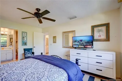 310 NE Golfview Circle Stuart FL 34996