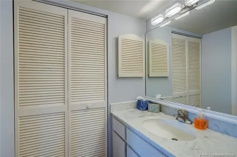 310 NE Golfview Circle Stuart FL 34996