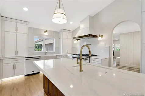 3984 SE Fairway E Stuart FL 34997