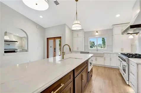 3984 SE Fairway E Stuart FL 34997