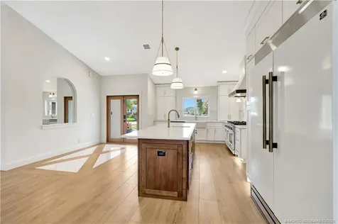 3984 SE Fairway E Stuart FL 34997