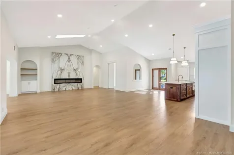 3984 SE Fairway E Stuart FL 34997