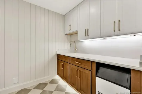 3984 SE Fairway E Stuart FL 34997