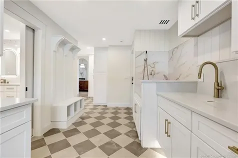 3984 SE Fairway E Stuart FL 34997