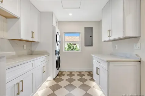 3984 SE Fairway E Stuart FL 34997