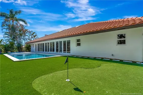 3984 SE Fairway E Stuart FL 34997