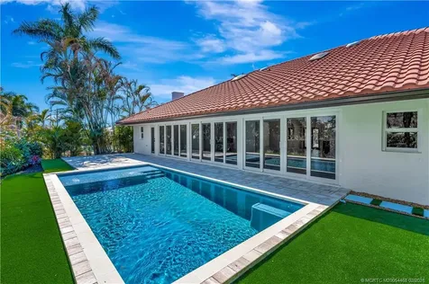 3984 SE Fairway E Stuart FL 34997