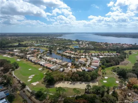 1627 SE Ballantrae Boulevard Port St Lucie FL 34952