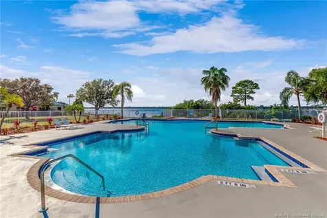 1627 SE Ballantrae Boulevard Port St Lucie FL 34952