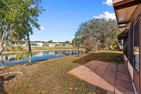 8205 Cinnamon Lane Port St Lucie FL 34952