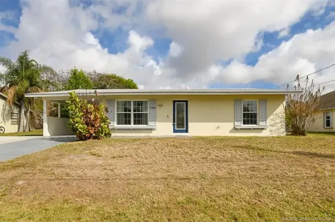 1365 SW Gastador Avenue Port St Lucie FL 34953