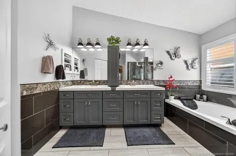 1106 SE Westminster Place Stuart FL 34997