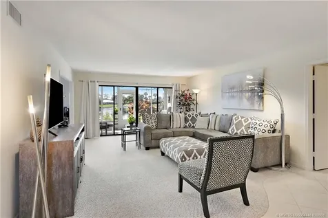 4081 SW Parkgate Boulevard Palm City FL 34990