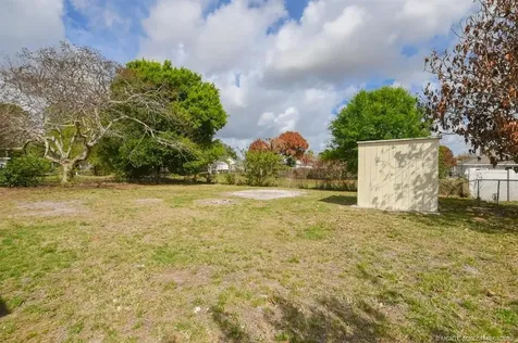 1365 SW Gastador Avenue Port St Lucie FL 34953