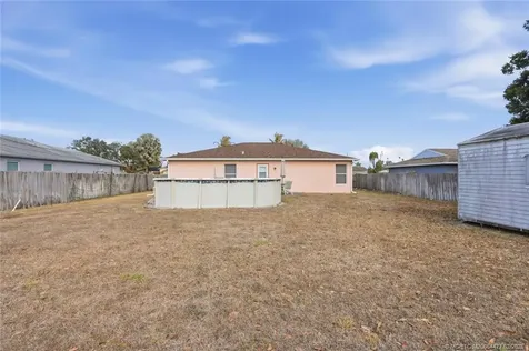 726 SW Bond Road Port St Lucie FL 34953