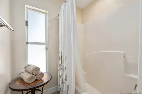 537 SW Laconic Avenue SW Port St Lucie FL 34953