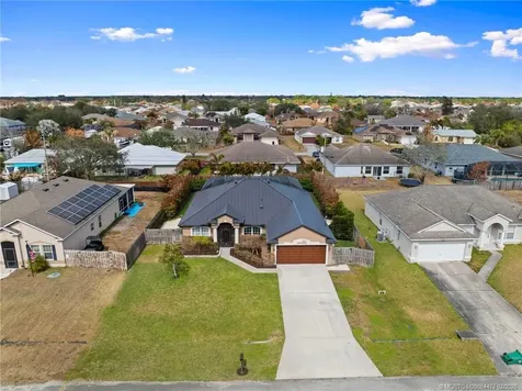 537 SW Laconic Avenue SW Port St Lucie FL 34953